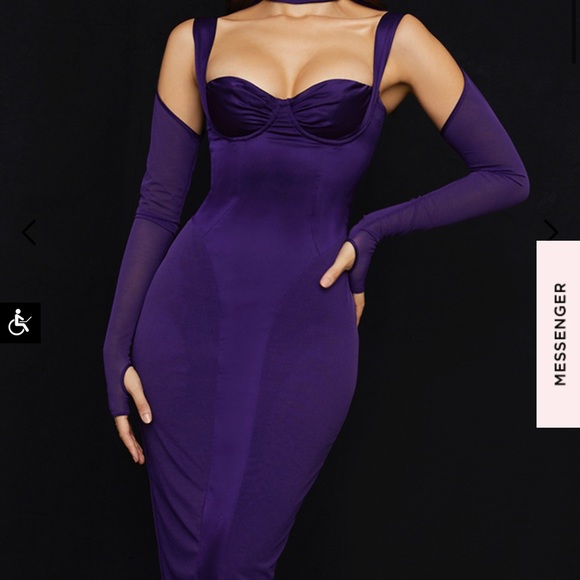 Dress Length: Approx 120cm
Materials: Light Silky Satin - Picture 4 of 10